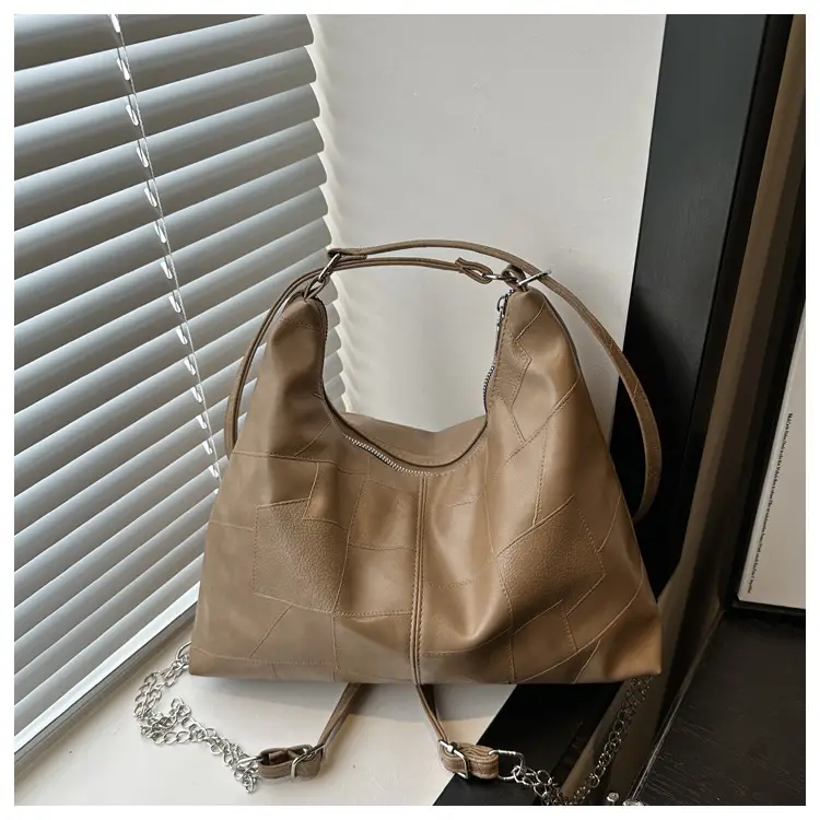 Brown Large Capacity Backshoulder Tote Bag — feature 19
