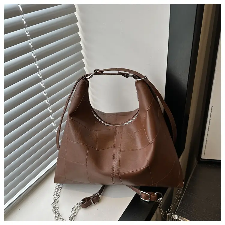 Brown Large Capacity Backshoulder Tote Bag — feature 22