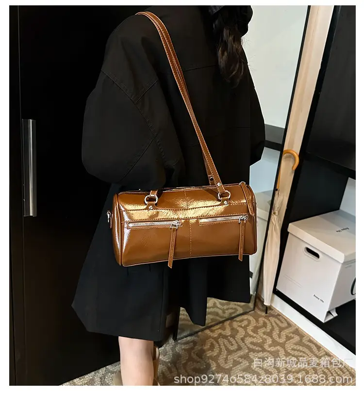 Women's Brown Leather Shoulder Bag Boston Style 2026 — feature 1