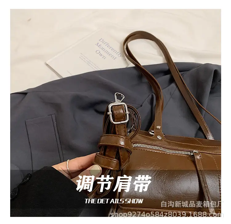 Women's Brown Leather Shoulder Bag Boston Style 2026 — feature 10