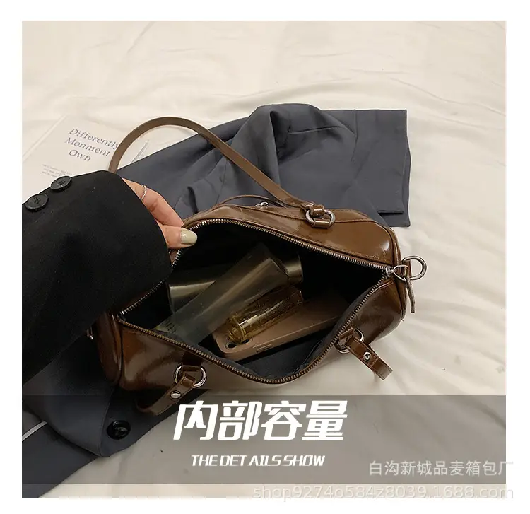 Women's Brown Leather Shoulder Bag Boston Style 2026 — feature 8