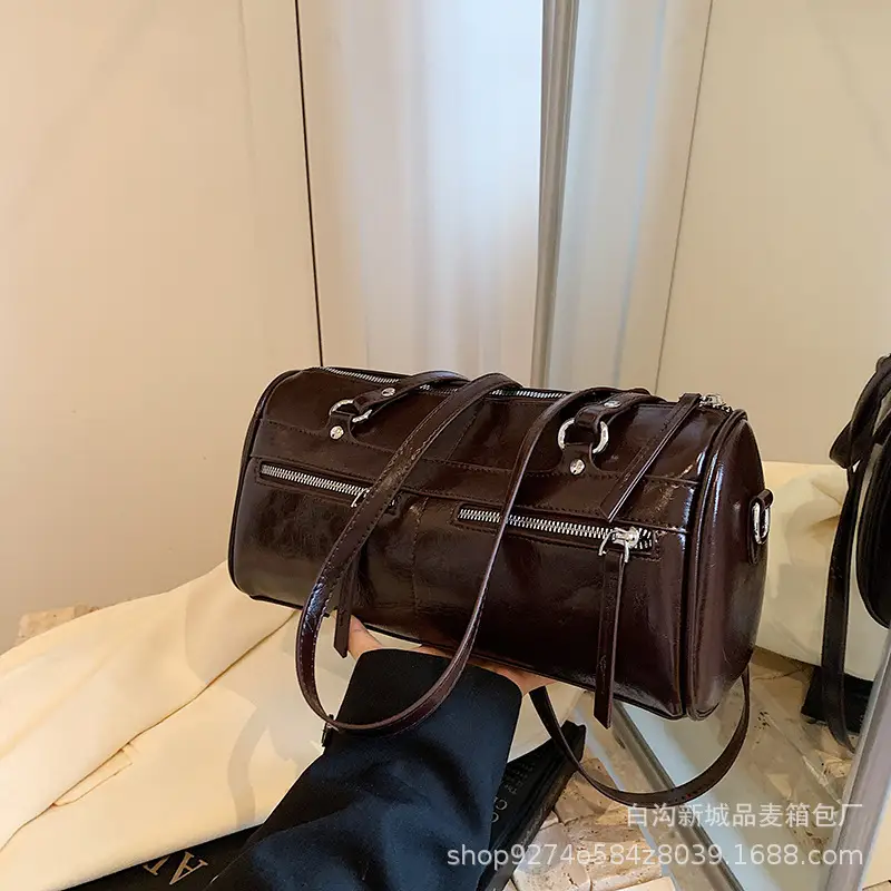 Women's Brown Leather Shoulder Bag Boston Style 2026 - Image 4