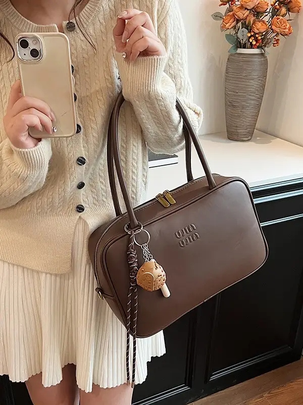 2026 New Fashion Niche Bowling Briefcase Large-Capacity Commuter Handbag High-End Shoulder Crossbody Bag - Image 10