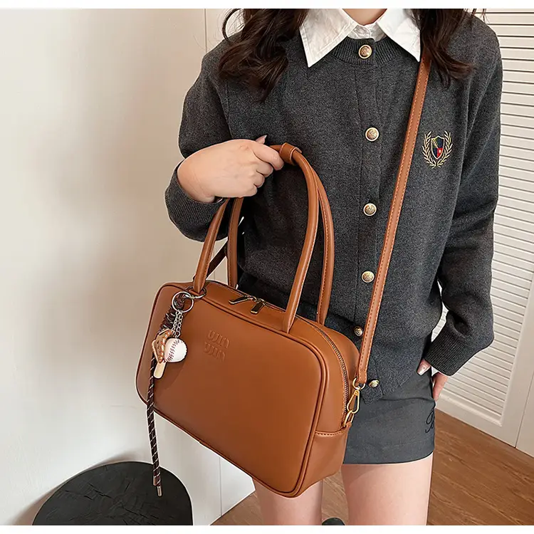 2026 New Fashion Niche Bowling Briefcase Large-Capacity Commuter Handbag High-End Shoulder Crossbody Bag — feature 41