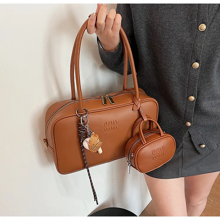 2026 New Fashion Niche Bowling Briefcase Large-Capacity Commuter Handbag High-End Shoulder Crossbody Bag — feature 42