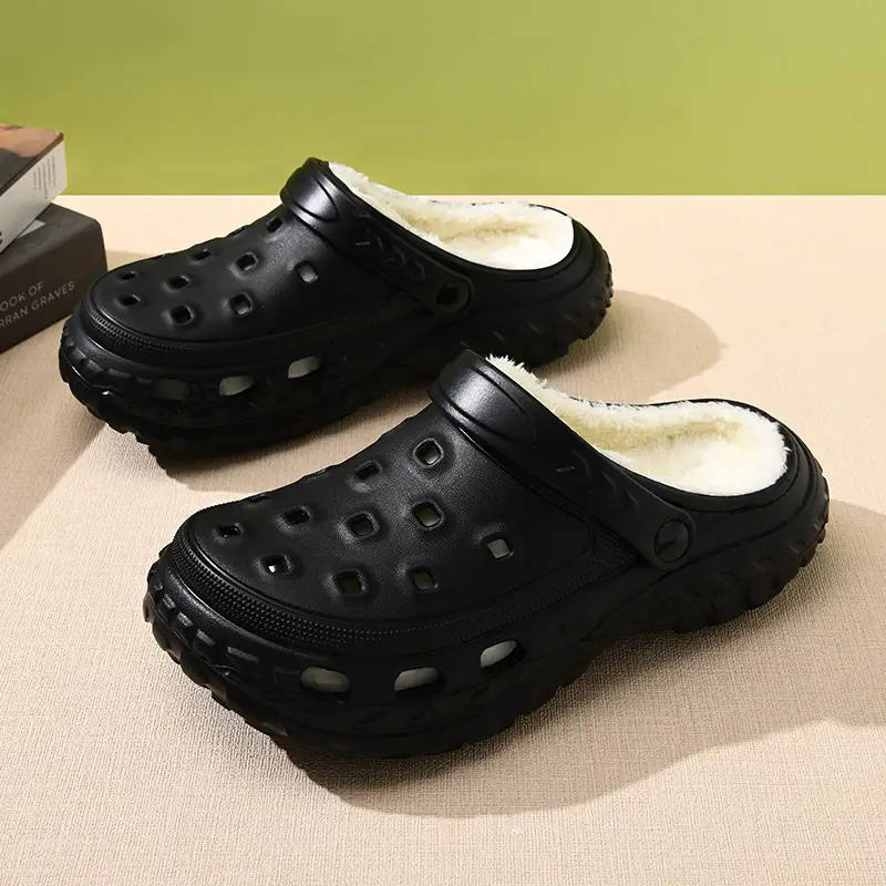 One-Piece Drop-Shipping Autumn and Winter Cotton Slippers for Women, Fleece-Lined, Height-Increasing, Home-Use Clogs, Outdoor Non-Slip Warm Slippers for Men - Image 3