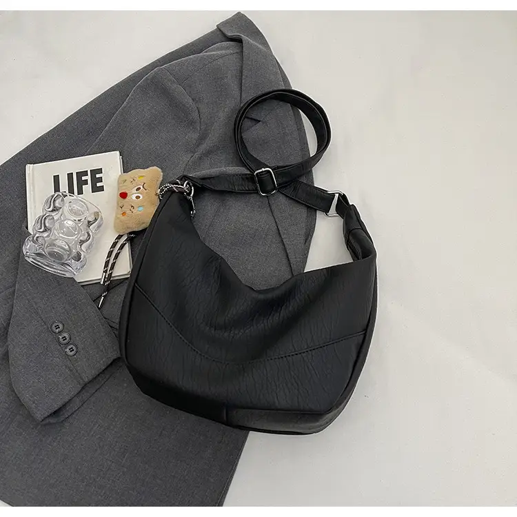 Black Leather Shoulder Crossbody Bag for Women 2024 — feature 19