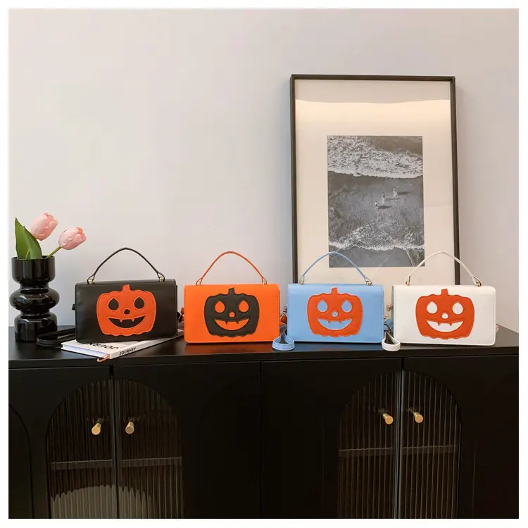 Women's Halloween Pumpkin Smiley Shoulder Bag 2024 - Image 6