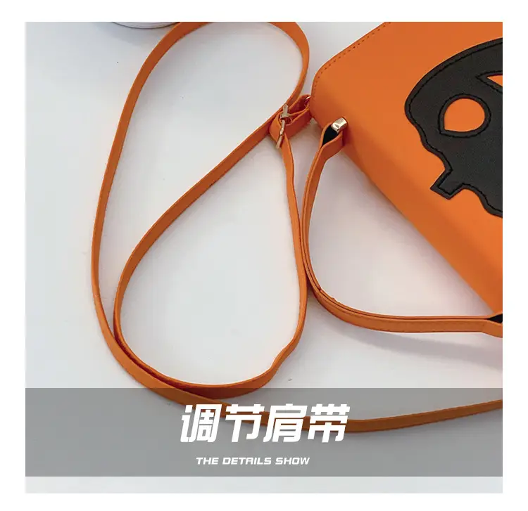 Women's Halloween Pumpkin Smiley Shoulder Bag 2024 — feature 7