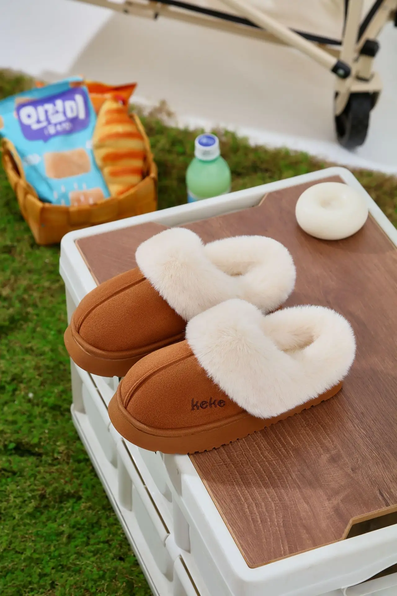 Women's Fleece Lined Winter Slippers Black Non-Slip