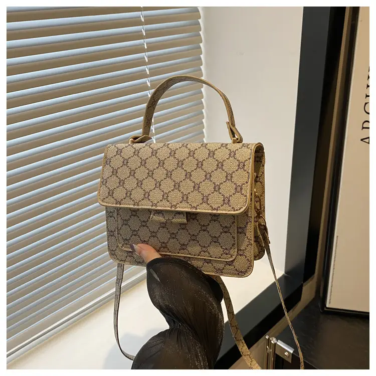 2024 New Retro Textured Crossbody Bag Women - Image 3