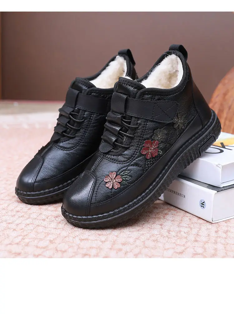 Cotton shoes women's 2024 winter new old Beijing wool fleece-lined thickened soft bottom non-slip mother middle-aged snow boots — feature 22