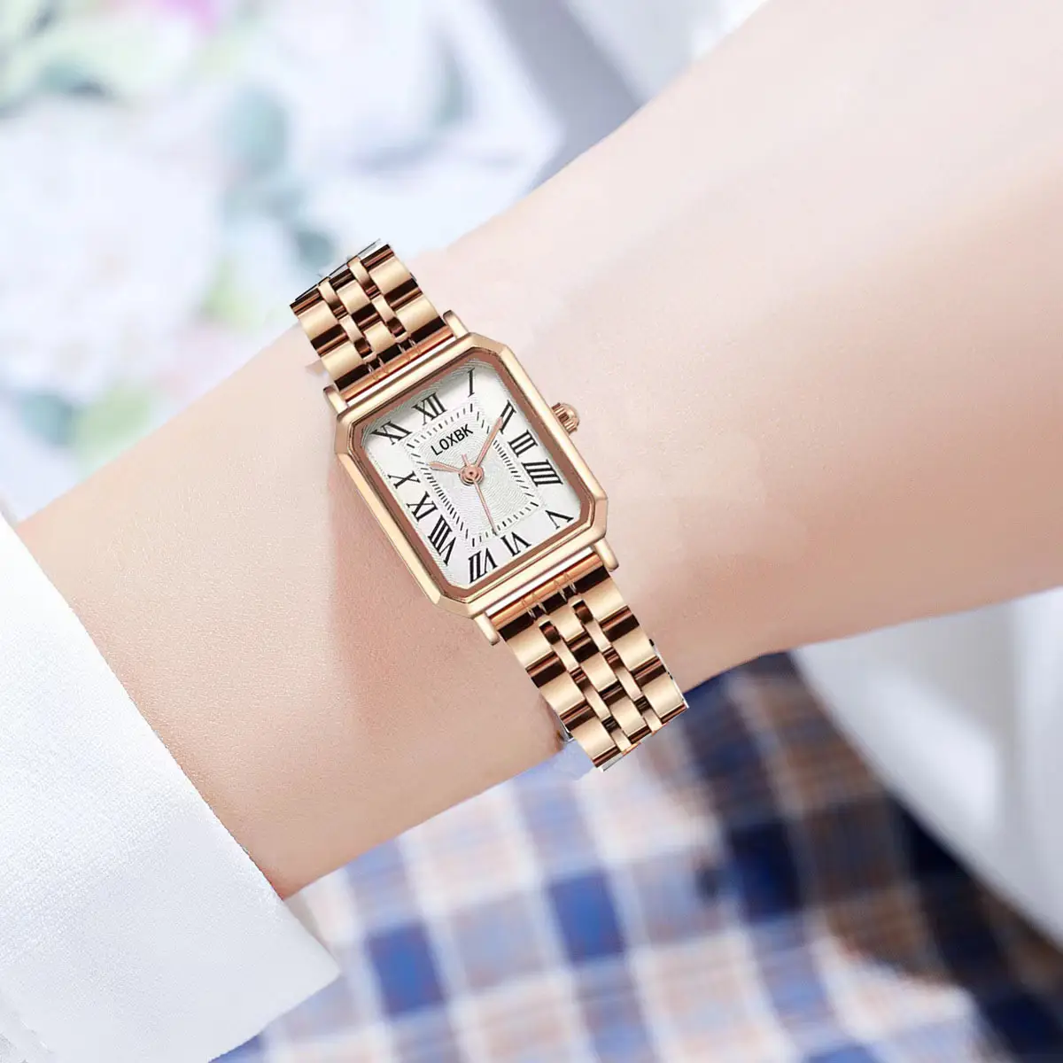 Retro Roman Women's Watch Rose Gold Square Analog - Image 2