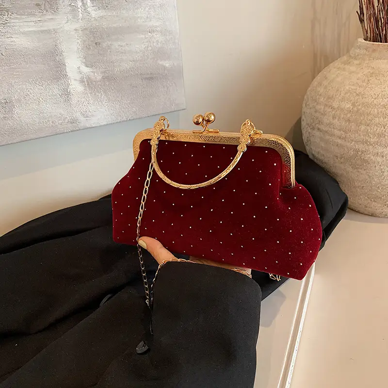 Women's Chain Shoulder Crossbody Bag with Metal Buckle