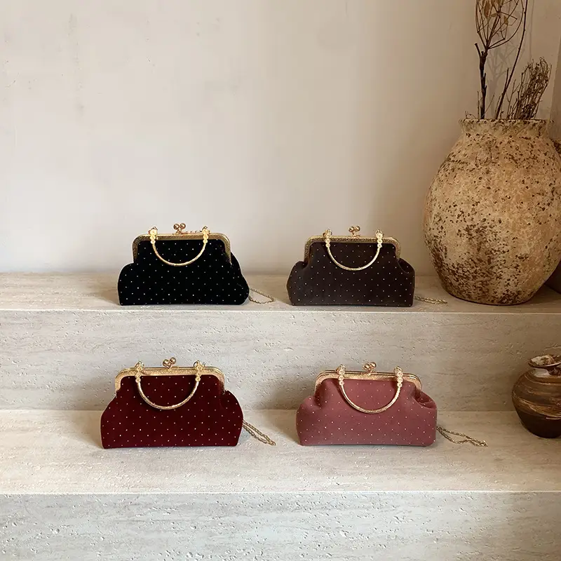 Women's Chain Shoulder Crossbody Bag with Metal Buckle