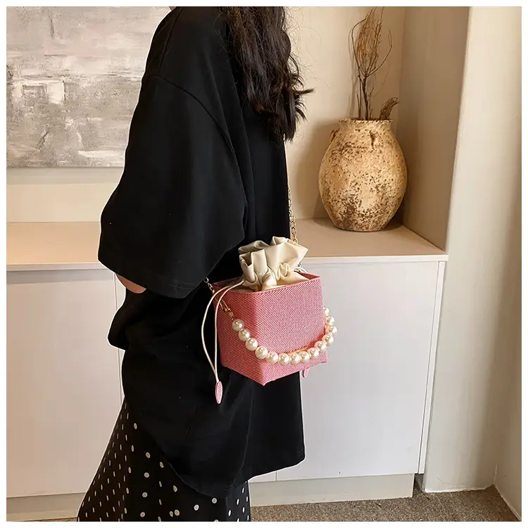 Women Beaded Pearl Shoulder Bag 2024 Autumn — feature 13