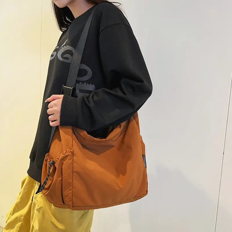 Retro Nylon Shoulder Bag Women's Large Capacity Crossbody - Image 7