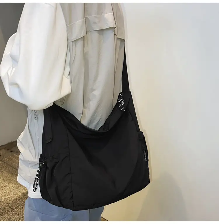Retro Nylon Shoulder Bag Women's Large Capacity Crossbody — feature 16