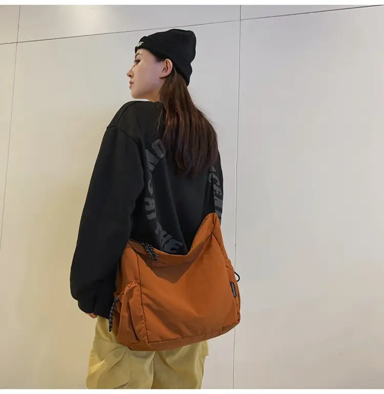 Retro Nylon Shoulder Bag Women's Large Capacity Crossbody — feature 20