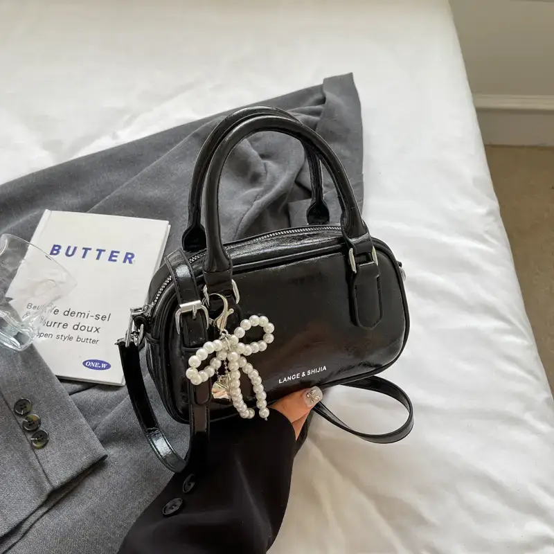 Women's Black Pleated Square Handbag with Pearl Decor - Image 3