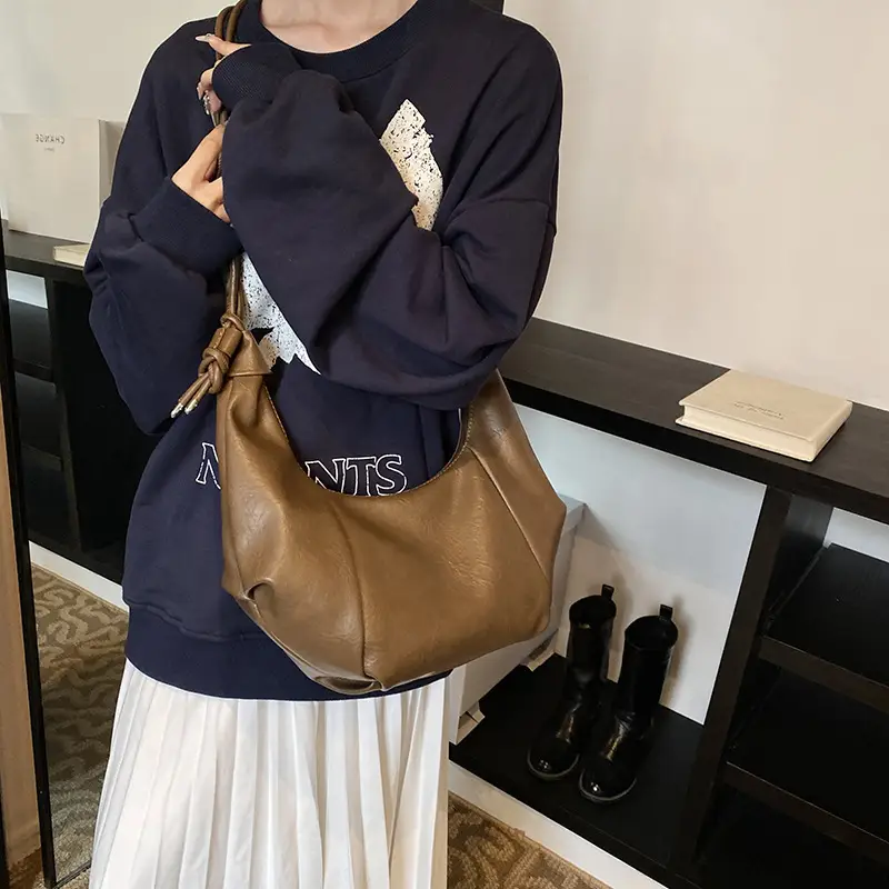 Black Pleated Underarm Bag for Women 2024 - Image 8