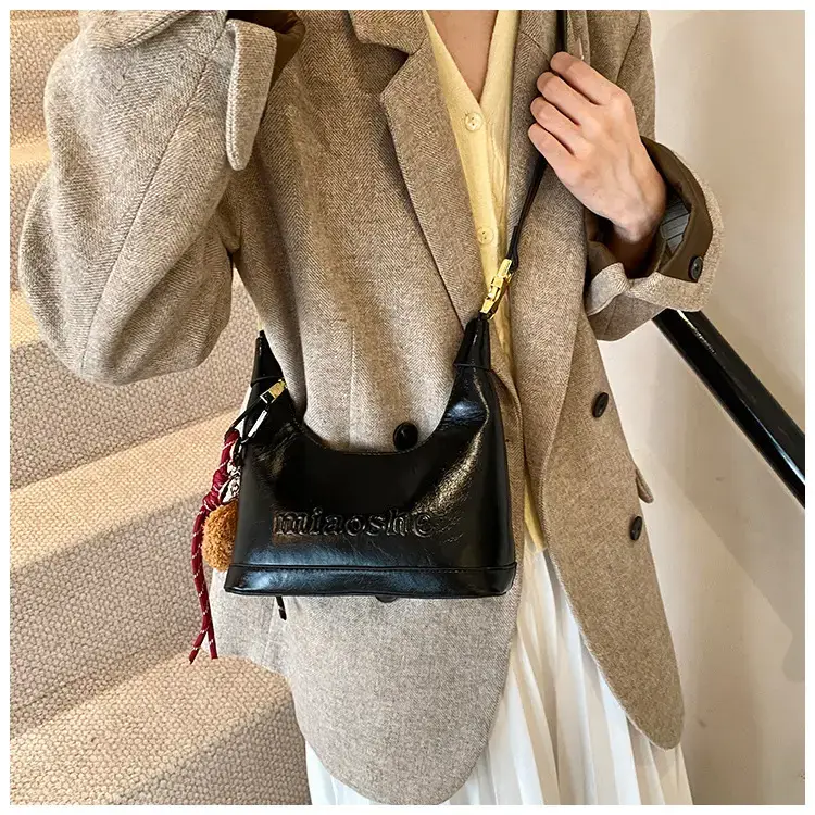Women's Brown Croc Leather Shoulder Crossbody Bag with Keys — feature 21