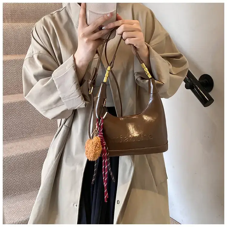 Women's Brown Croc Leather Shoulder Crossbody Bag with Keys — feature 9