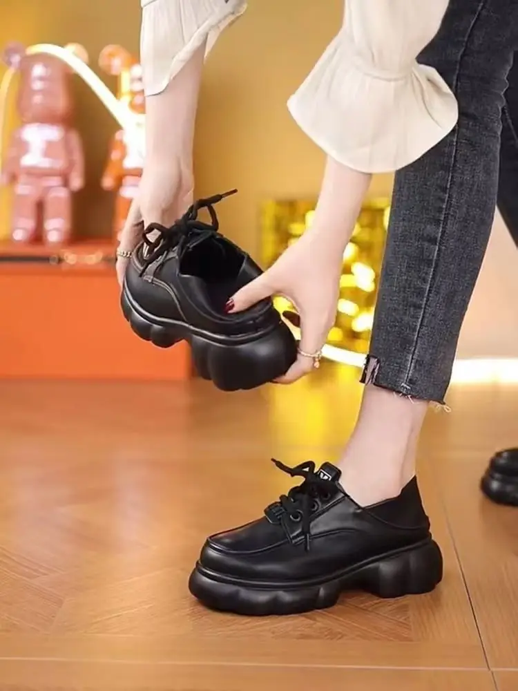 Thick-soled Internet-famous Loafers Women's 2024 New Black Leather Shoes French Soft-soled Height-increasing British-style Lace-up Shoes — feature 11