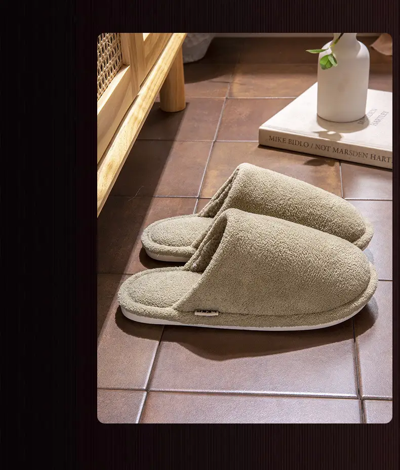 Women's Grey Plush Home Slippers 2024 — feature 15