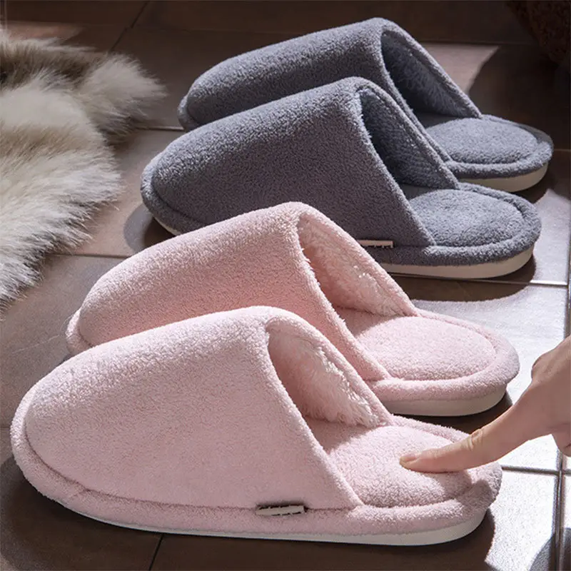 Cotton Slippers for Women 2026 New Model for Men Indoor and Outdoor Use Plush Winter Non-Slip Couple's Thick-Soled Slippers