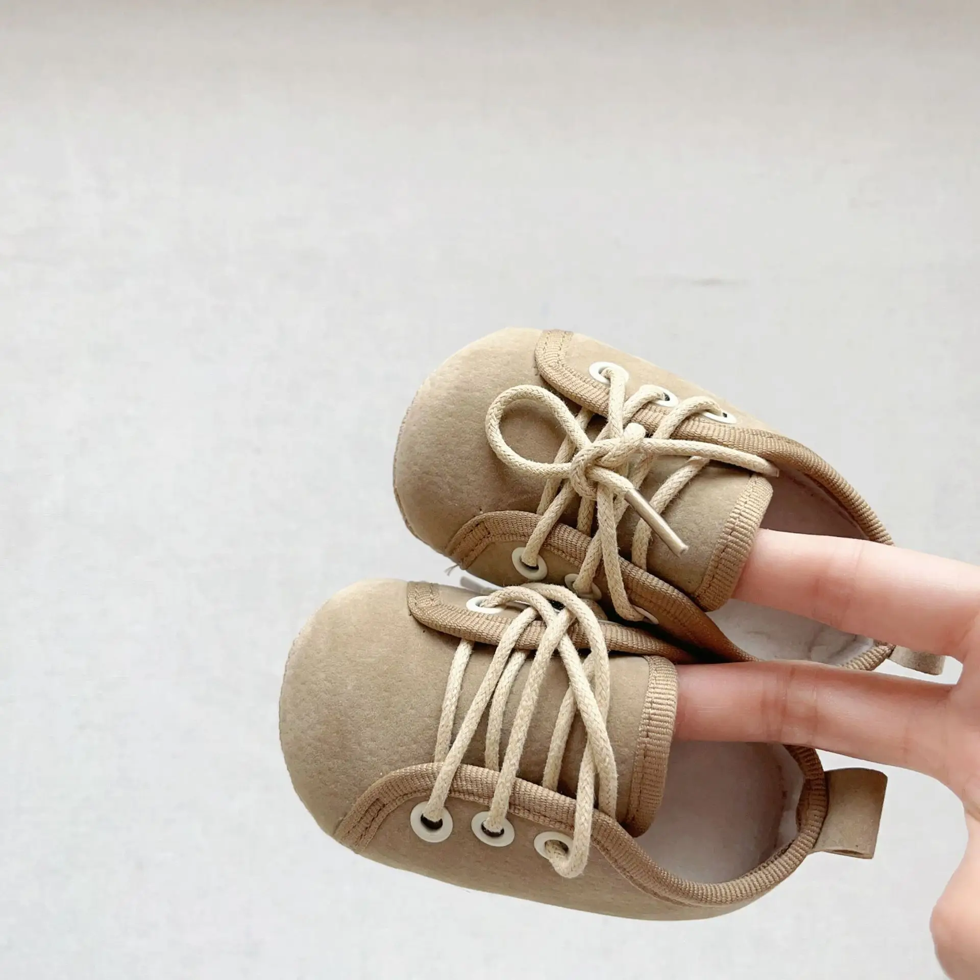 Korean Style Baby Shoes Warm Velvet Lining Non-Slip Sole — feature 7