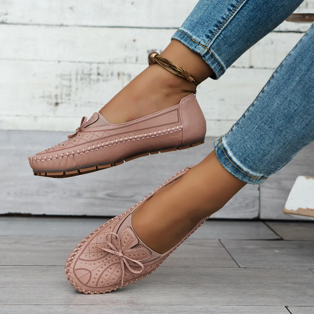 Large Size New Style Foreign Trade Stitched Laser Women's Flat Loafers, Foreign Trade Cross-Border E-Commerce Supply, Trendy and Versatile Style