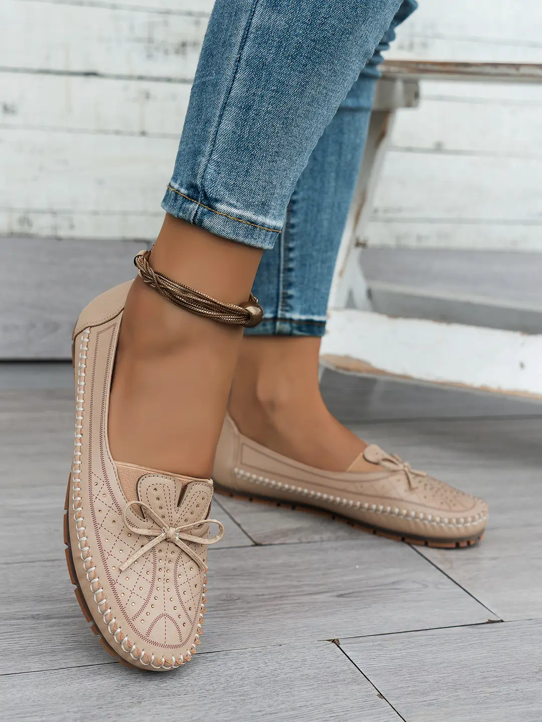Large Size New Style Foreign Trade Stitched Laser Women's Flat Loafers, Foreign Trade Cross-Border E-Commerce Supply, Trendy and Versatile Style — feature 10