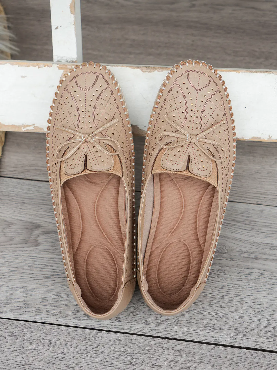 Large Size New Style Foreign Trade Stitched Laser Women's Flat Loafers, Foreign Trade Cross-Border E-Commerce Supply, Trendy and Versatile Style — feature 11