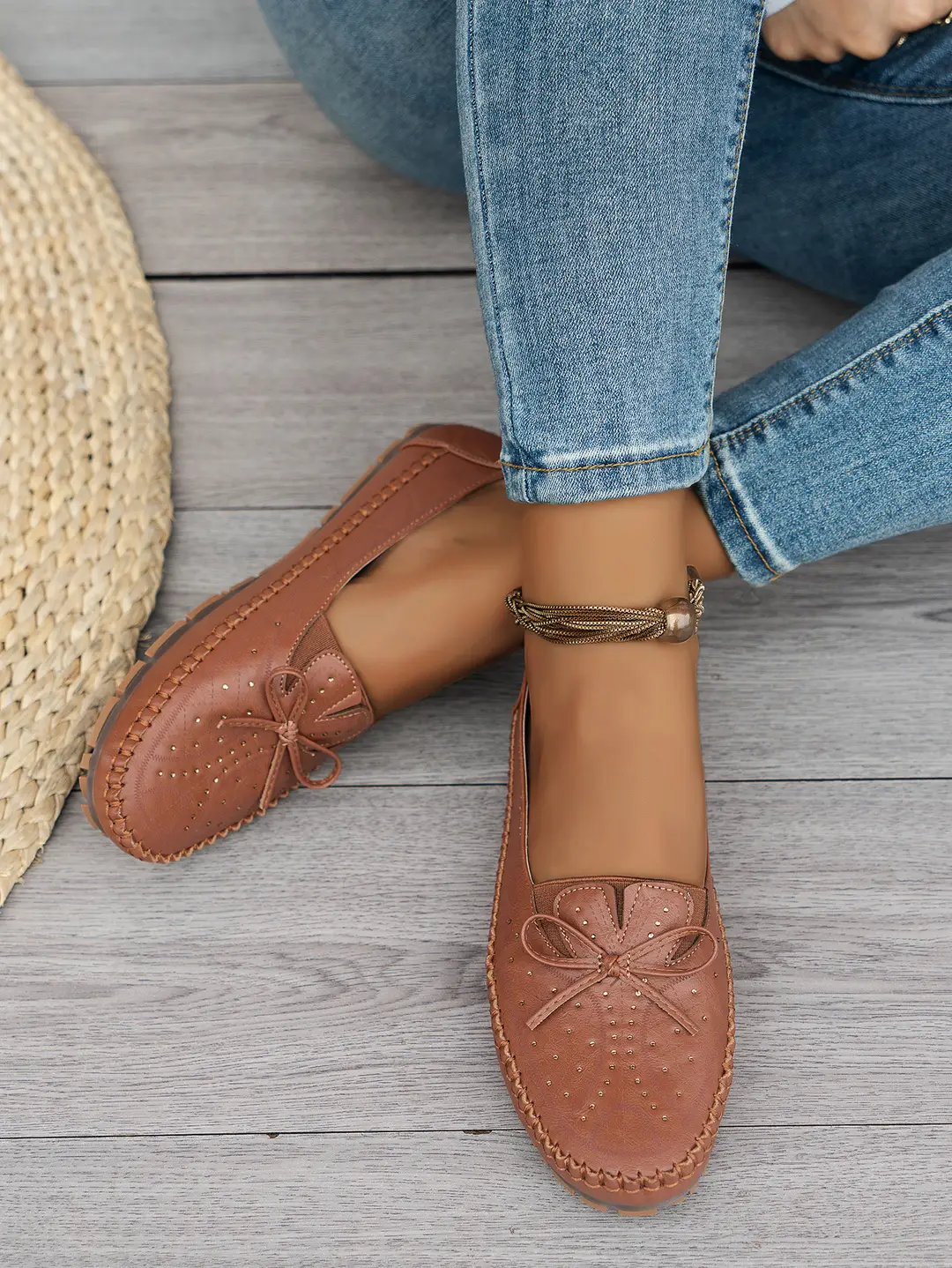 Large Size New Style Foreign Trade Stitched Laser Women's Flat Loafers, Foreign Trade Cross-Border E-Commerce Supply, Trendy and Versatile Style — feature 14