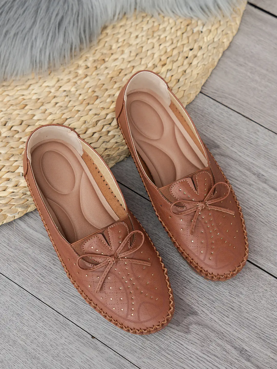 Large Size New Style Foreign Trade Stitched Laser Women's Flat Loafers, Foreign Trade Cross-Border E-Commerce Supply, Trendy and Versatile Style — feature 17