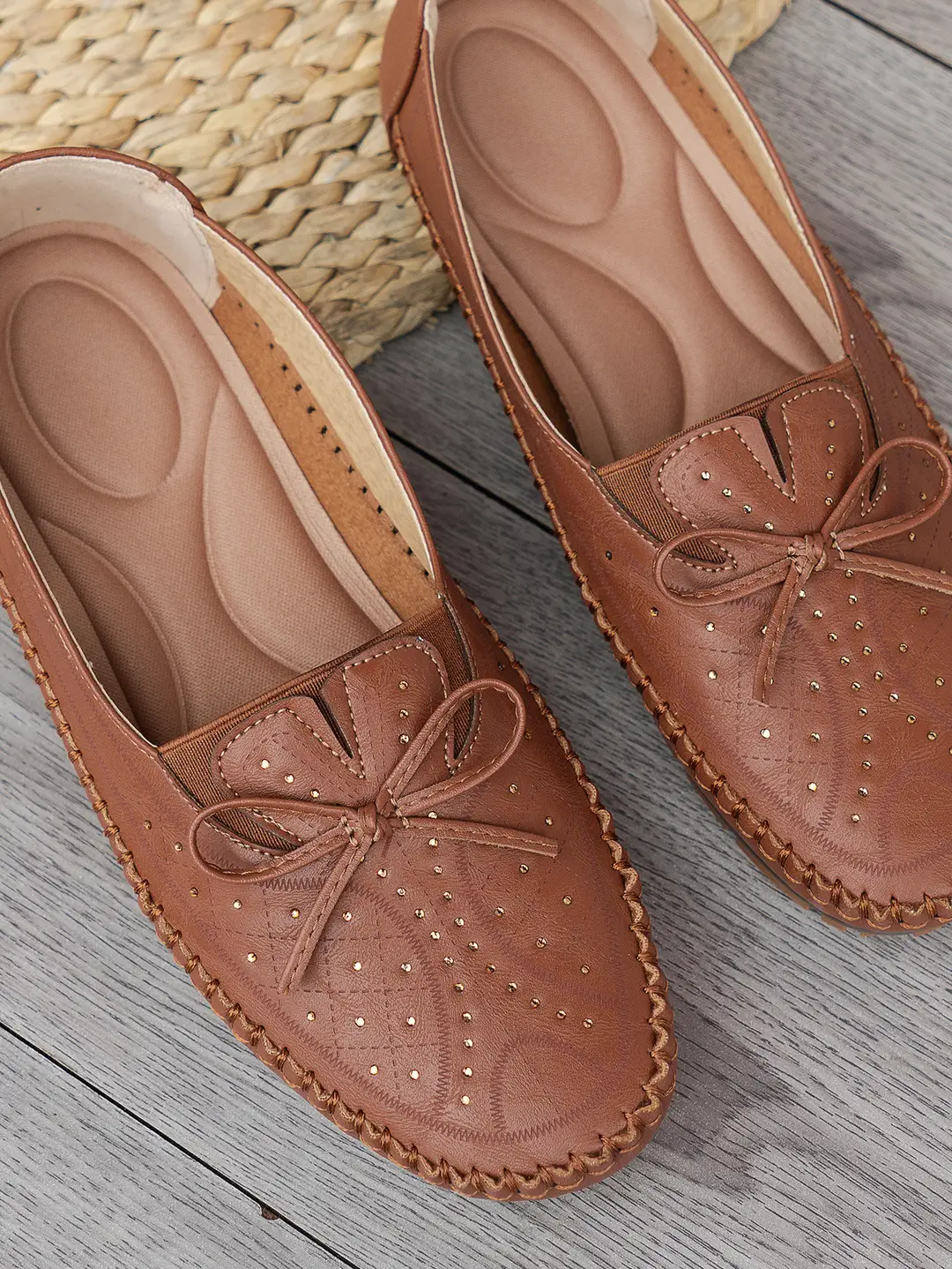Large Size New Style Foreign Trade Stitched Laser Women's Flat Loafers, Foreign Trade Cross-Border E-Commerce Supply, Trendy and Versatile Style — feature 18