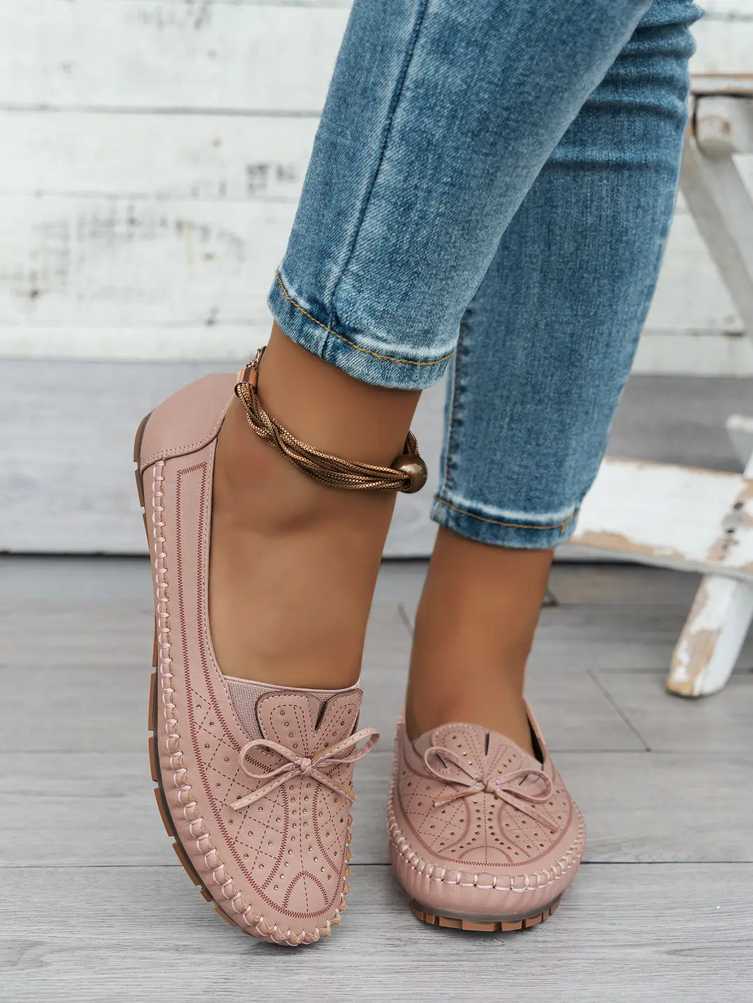 Large Size New Style Foreign Trade Stitched Laser Women's Flat Loafers, Foreign Trade Cross-Border E-Commerce Supply, Trendy and Versatile Style — feature 21