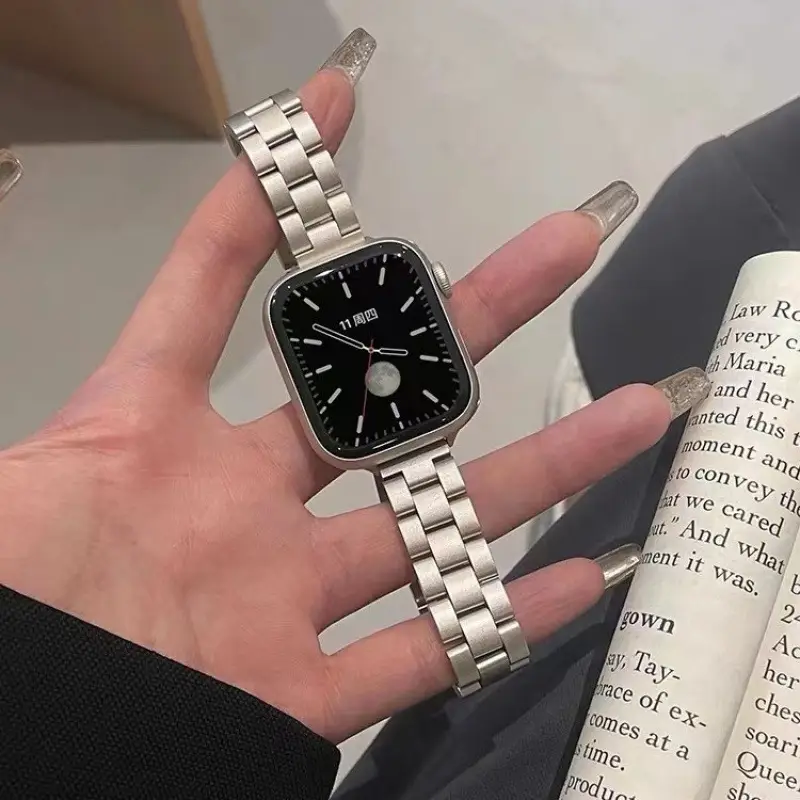 Suitable for Apple Watch 8Th Generation 7S10 Apple Watch iWatch 11Se Starlight Color Series Metal Strap 9 New