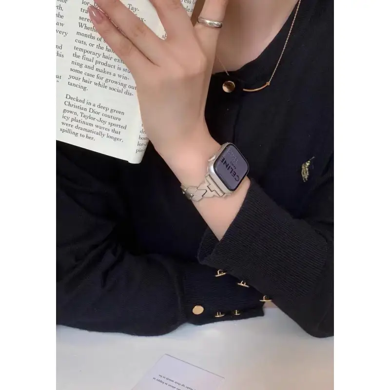 Suitable for Apple Watch 8Th Generation 7S10 Apple Watch iWatch 11Se Starlight Color Series Metal Strap 9 New