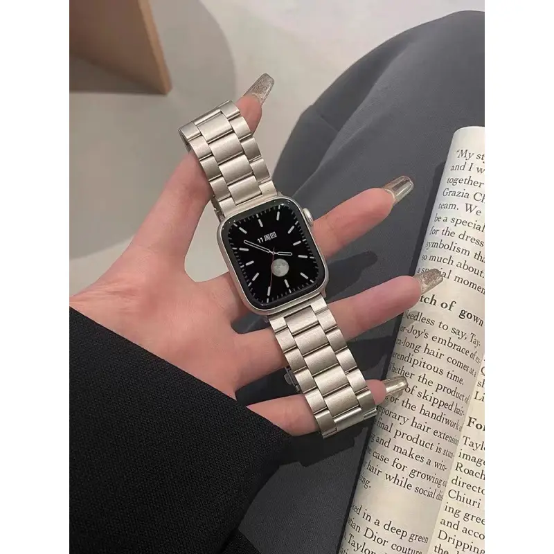 Suitable for Apple Watch 8Th Generation 7S10 Apple Watch iWatch 11Se Starlight Color Series Metal Strap 9 New