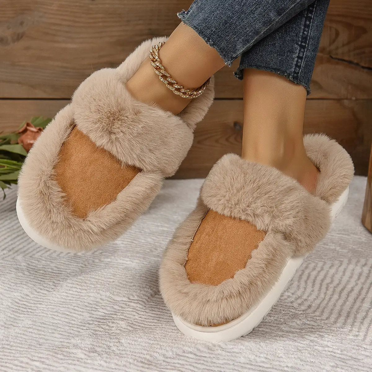 2024 Winter Women's Thick Plush Slippers Brown White - Image 4