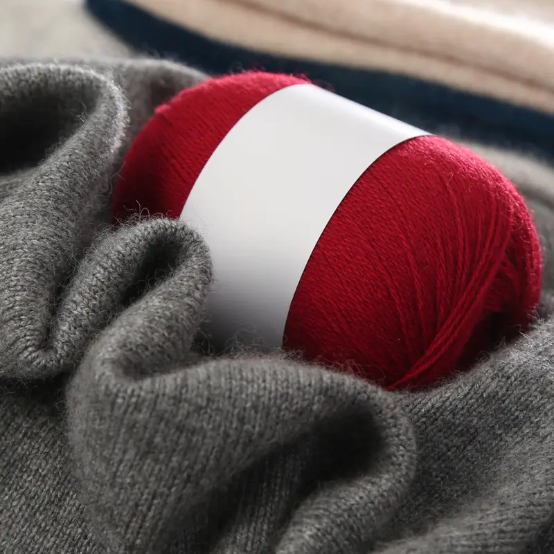 Factory wholesale three-strand cashmere wool hand-woven medium-thick cashmere yarn knitted scarf wool group woven foreign trade materials