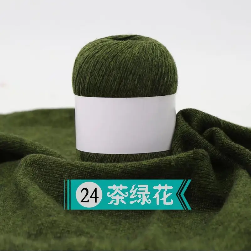 Factory wholesale three-strand cashmere wool hand-woven medium-thick cashmere yarn knitted scarf wool group woven foreign trade materials