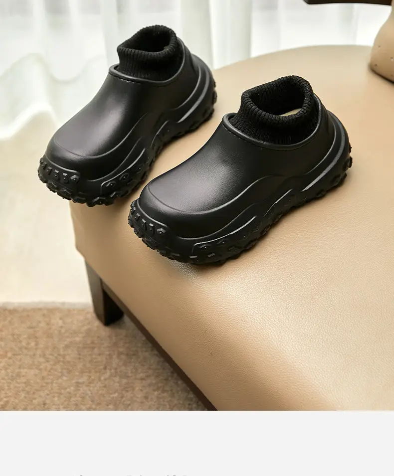 New Autumn and Winter Cotton Shoes for Home Use, Thick-Soled Cotton Slippers for Outer Wear, Non-Slip, Waterproof, Dirt-Resistant, Warm and Root-Wrapped Cotton Shoes — feature 5