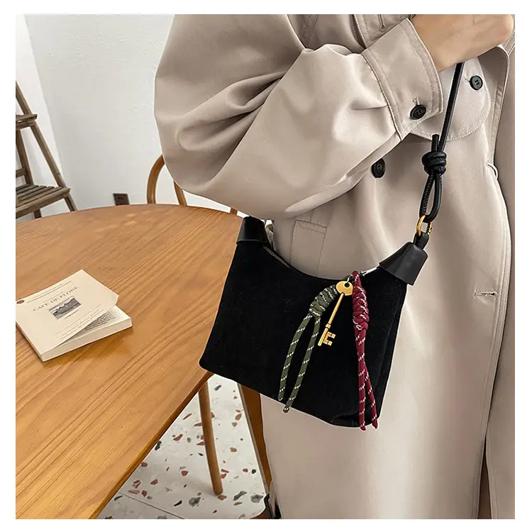 Leopard Print Shoulder Bag for Women 2026 — feature 12