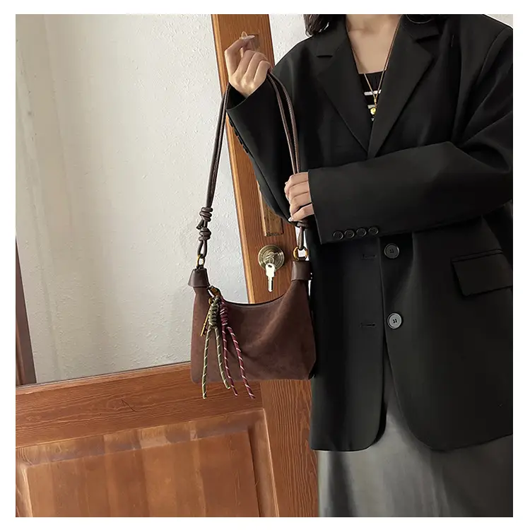 Leopard Print Shoulder Bag for Women 2026 — feature 17