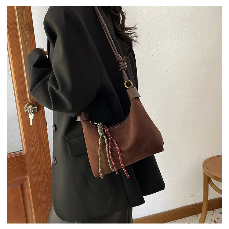 Leopard Print Shoulder Bag for Women 2026 — feature 18