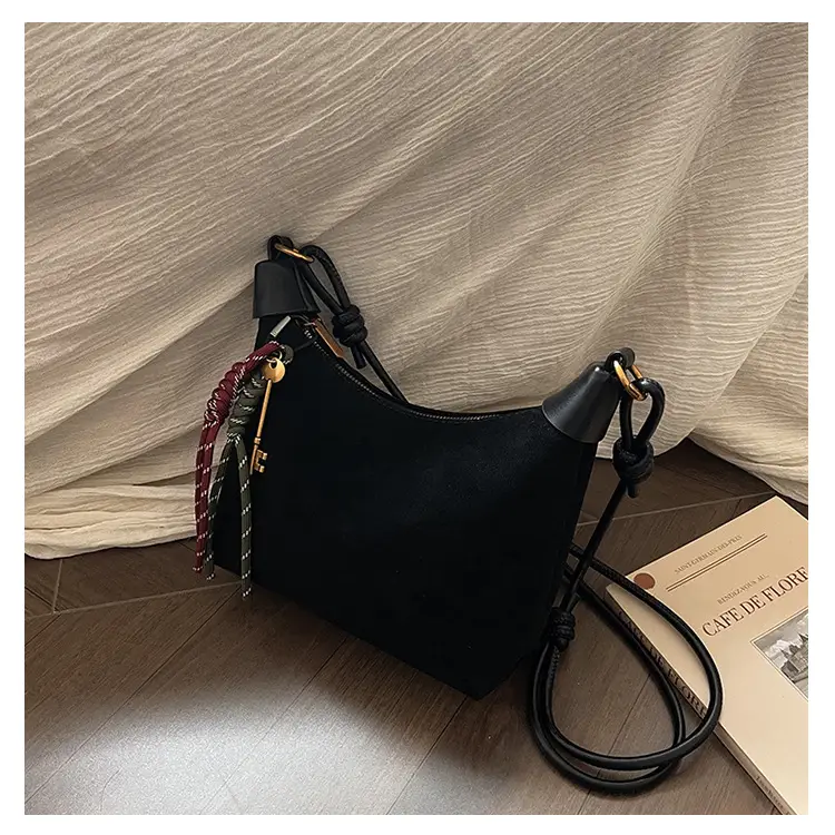 Leopard Print Shoulder Bag for Women 2026 — feature 38