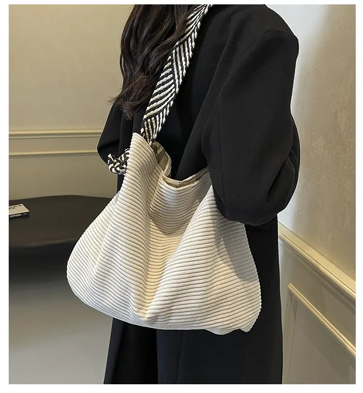 Casual Canvas Shoulder Bag Large Capacity Cross Border — feature 2